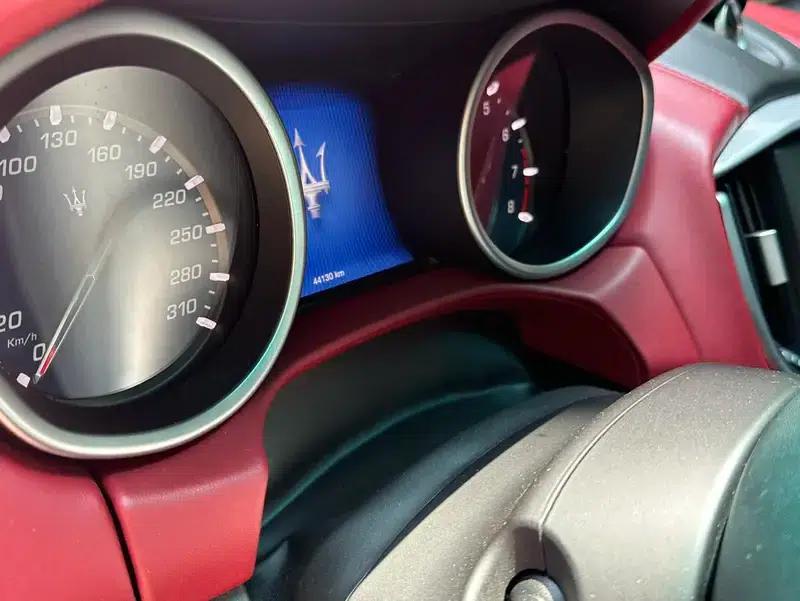 2014 Ghibli 3.0T Standard Edition — миниатюра 11