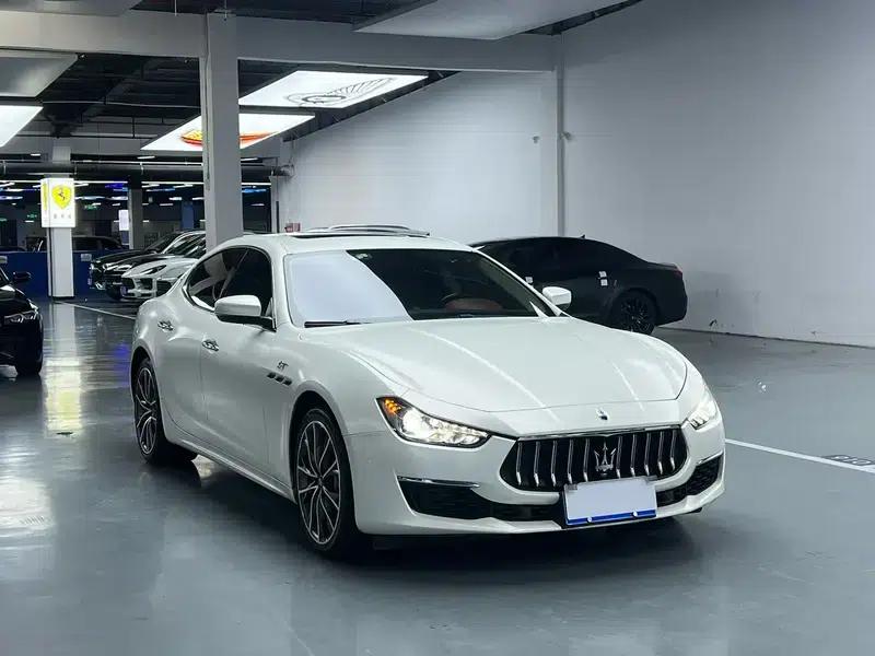 2021 Ghibli 2.0T Edge Edition — миниатюра 3
