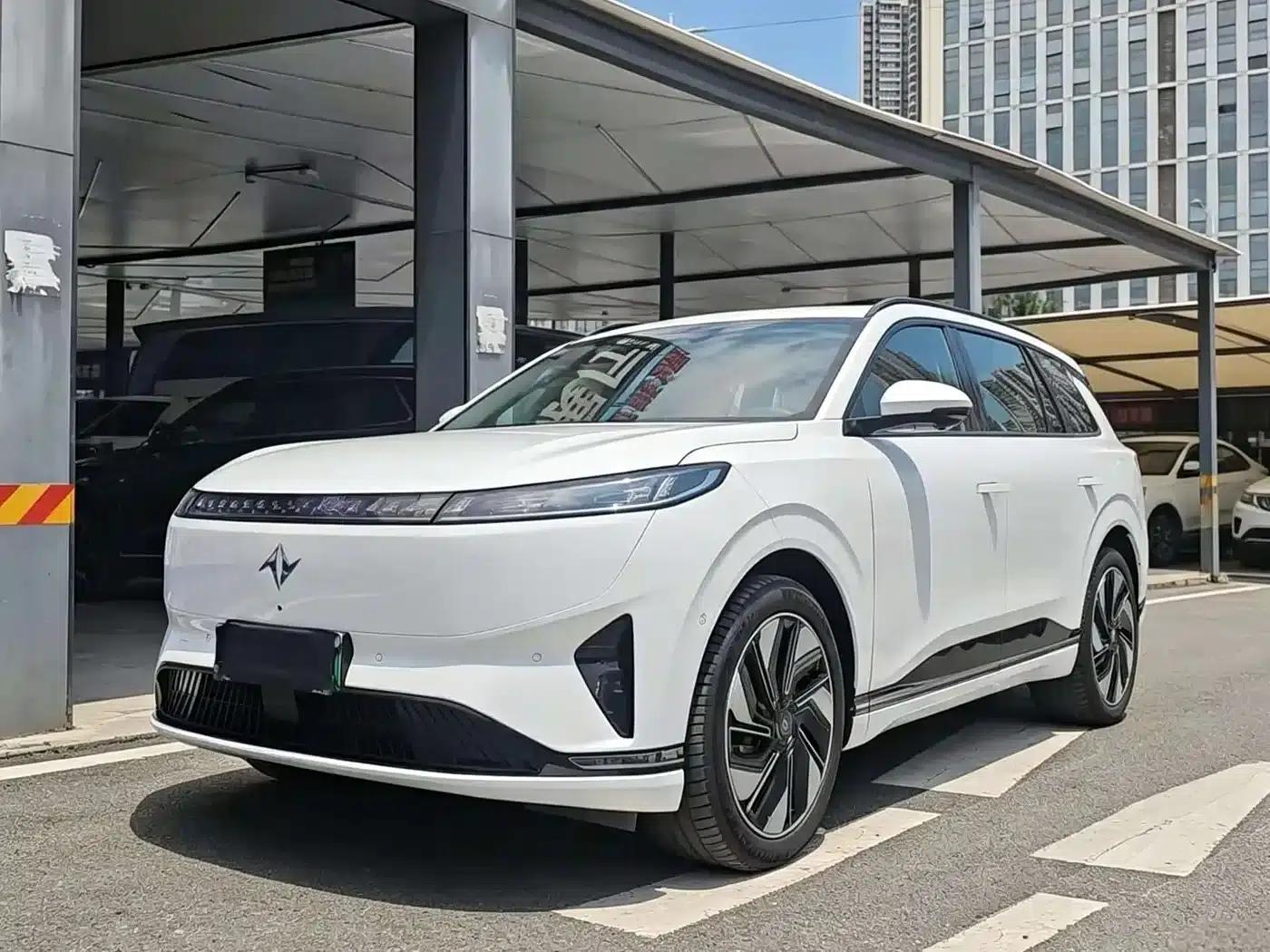 eπ008 2025 Model 210Ultra Extended Range Version 5-Seater — миниатюра 1