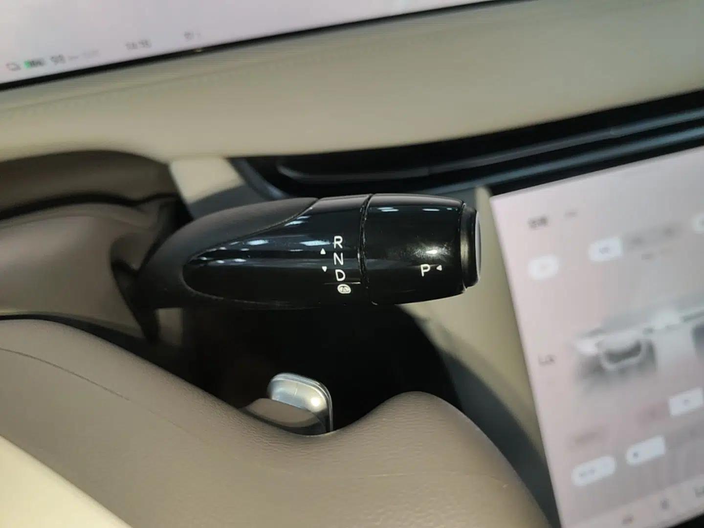 IM LS7 2023 90 kWh Elite Rear-Drive Version — миниатюра 16