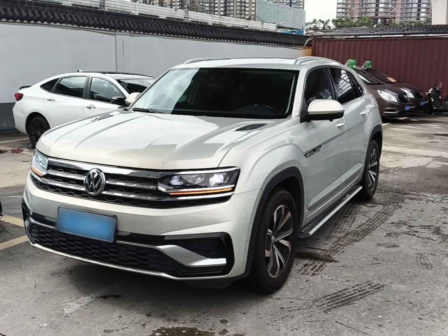 Volkswagen Teramont X 2020 Facelift 380TSI Four-Wheel Drive Luxury Edition — миниатюра 1