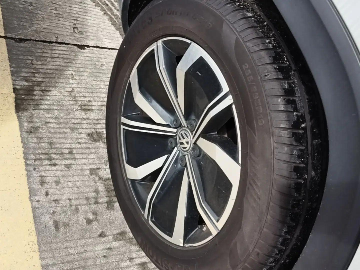 Volkswagen Teramont X 2020 Facelift 380TSI Four-Wheel Drive Luxury Edition — миниатюра 11