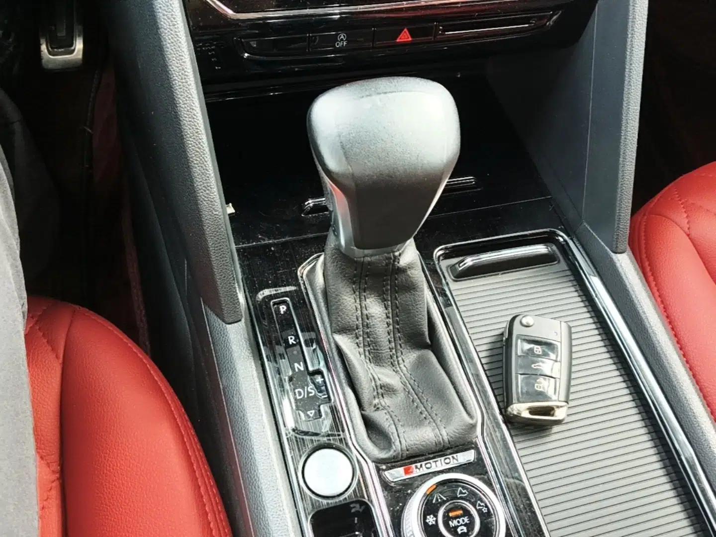 Volkswagen Teramont X 2020 Facelift 380TSI Four-Wheel Drive Luxury Edition — миниатюра 16