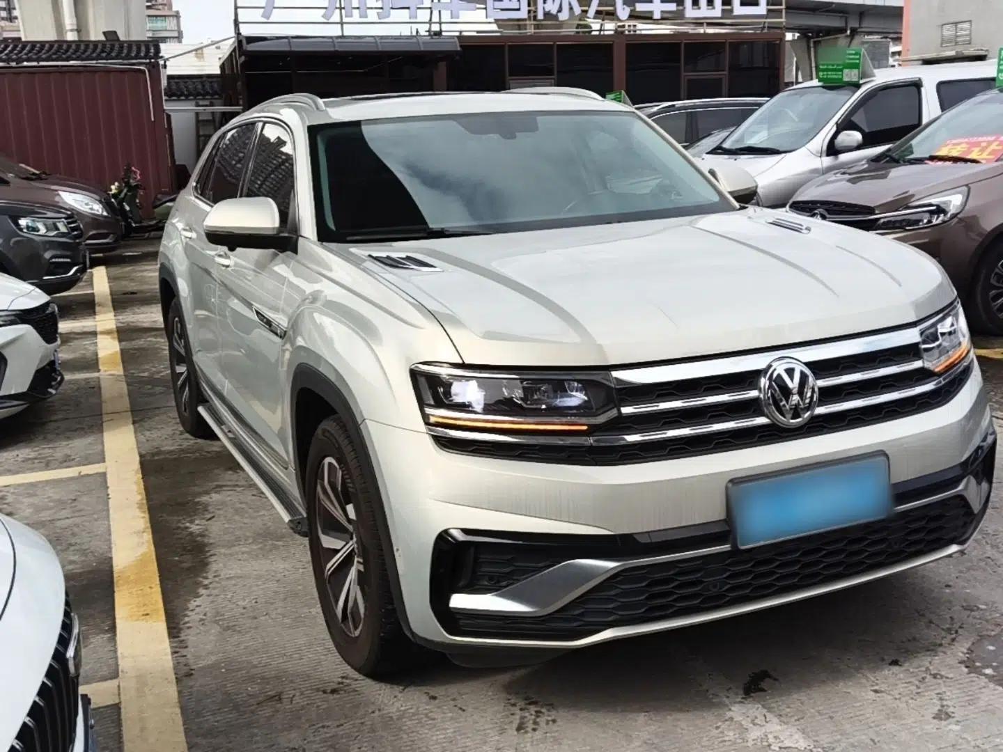 Volkswagen Teramont X 2020 Facelift 380TSI Four-Wheel Drive Luxury Edition — миниатюра 3