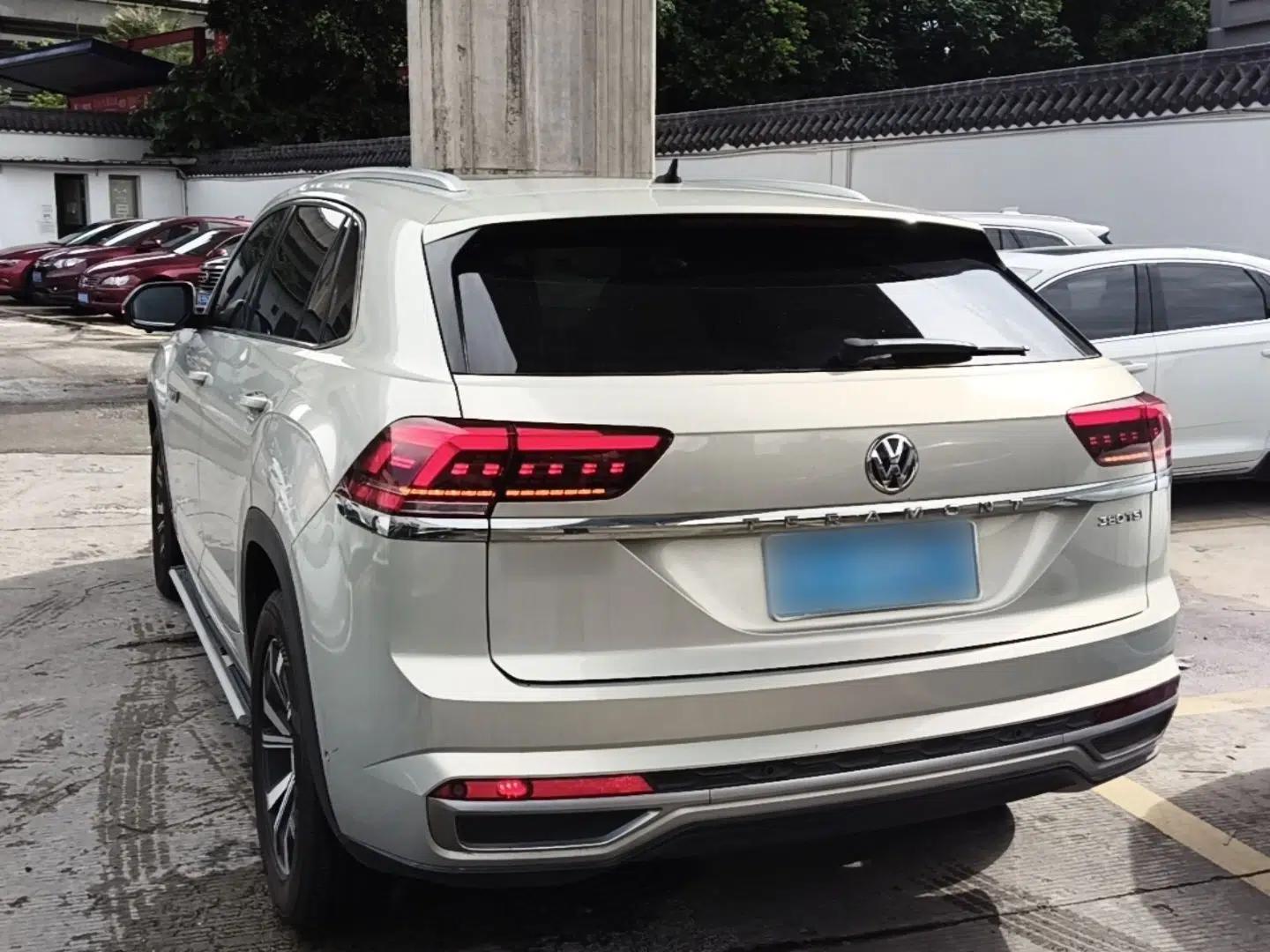 Volkswagen Teramont X 2020 Facelift 380TSI Four-Wheel Drive Luxury Edition — миниатюра 4