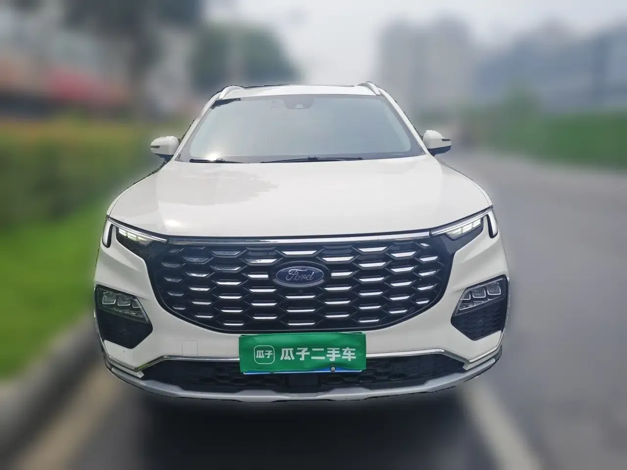 Ford Equator 2023 EcoBoost 225 Premier 7-Seater (2/2/3) — миниатюра 2