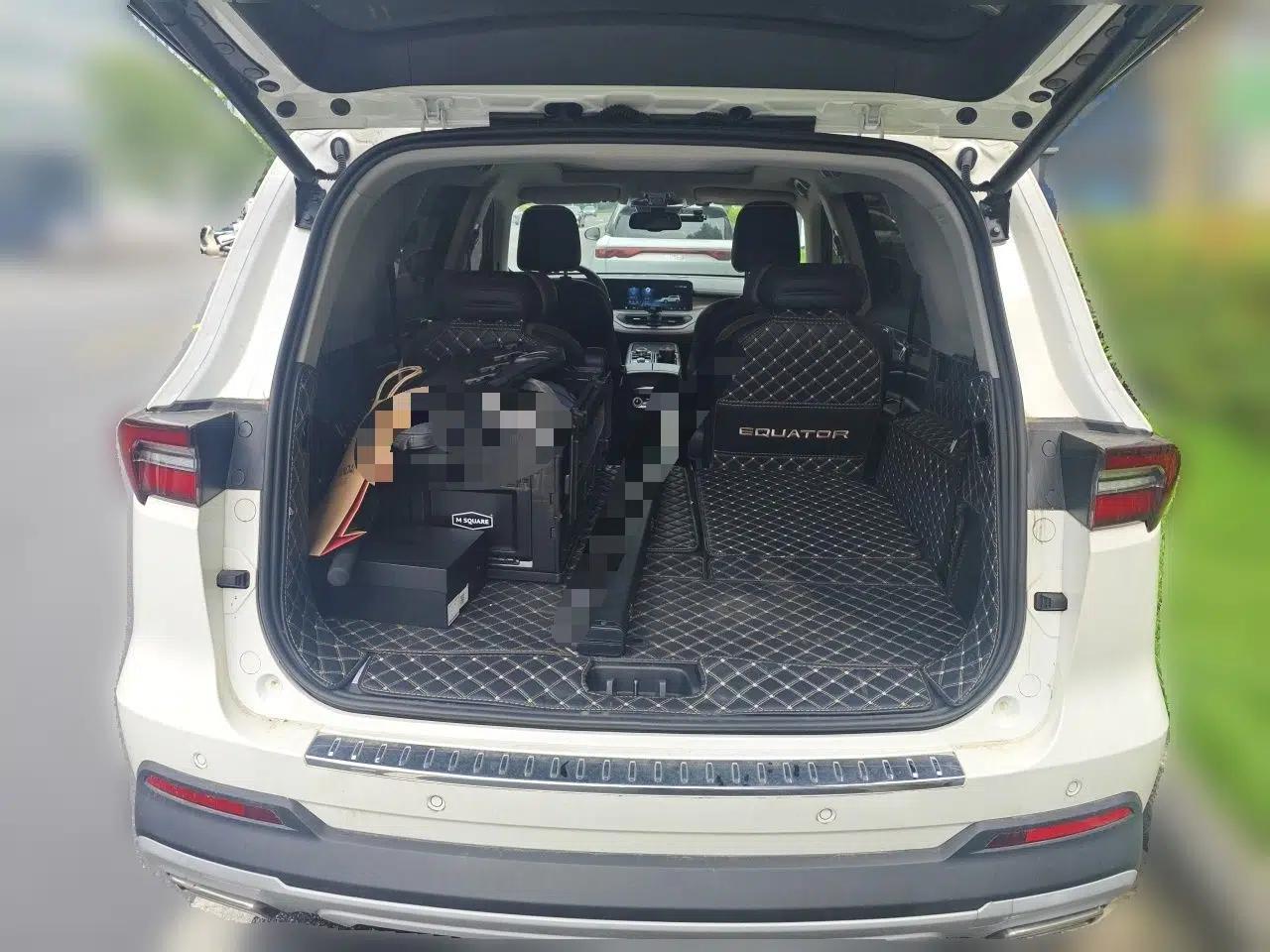 Ford Equator 2023 EcoBoost 225 Premier 7-Seater (2/2/3) — миниатюра 16