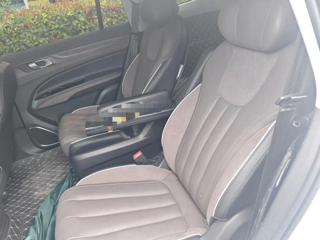 Ford Equator 2023 EcoBoost 225 Premier 7-Seater (2/2/3) — миниатюра 20