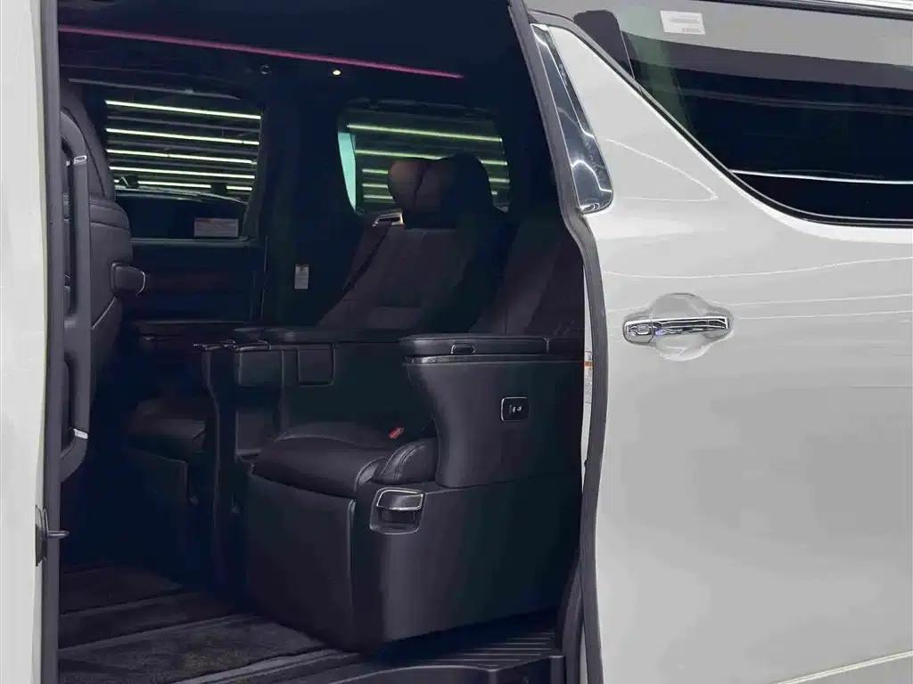 2020 Alphard Hybrid 2.5L Premium Edition — миниатюра 7