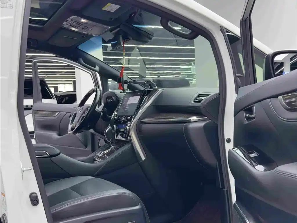 2020 Alphard Hybrid 2.5L Premium Edition — миниатюра 9