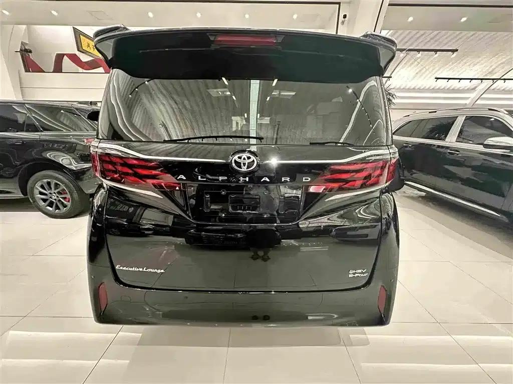 2024 Alphard Hybrid 2.5L Premium Edition — миниатюра 9