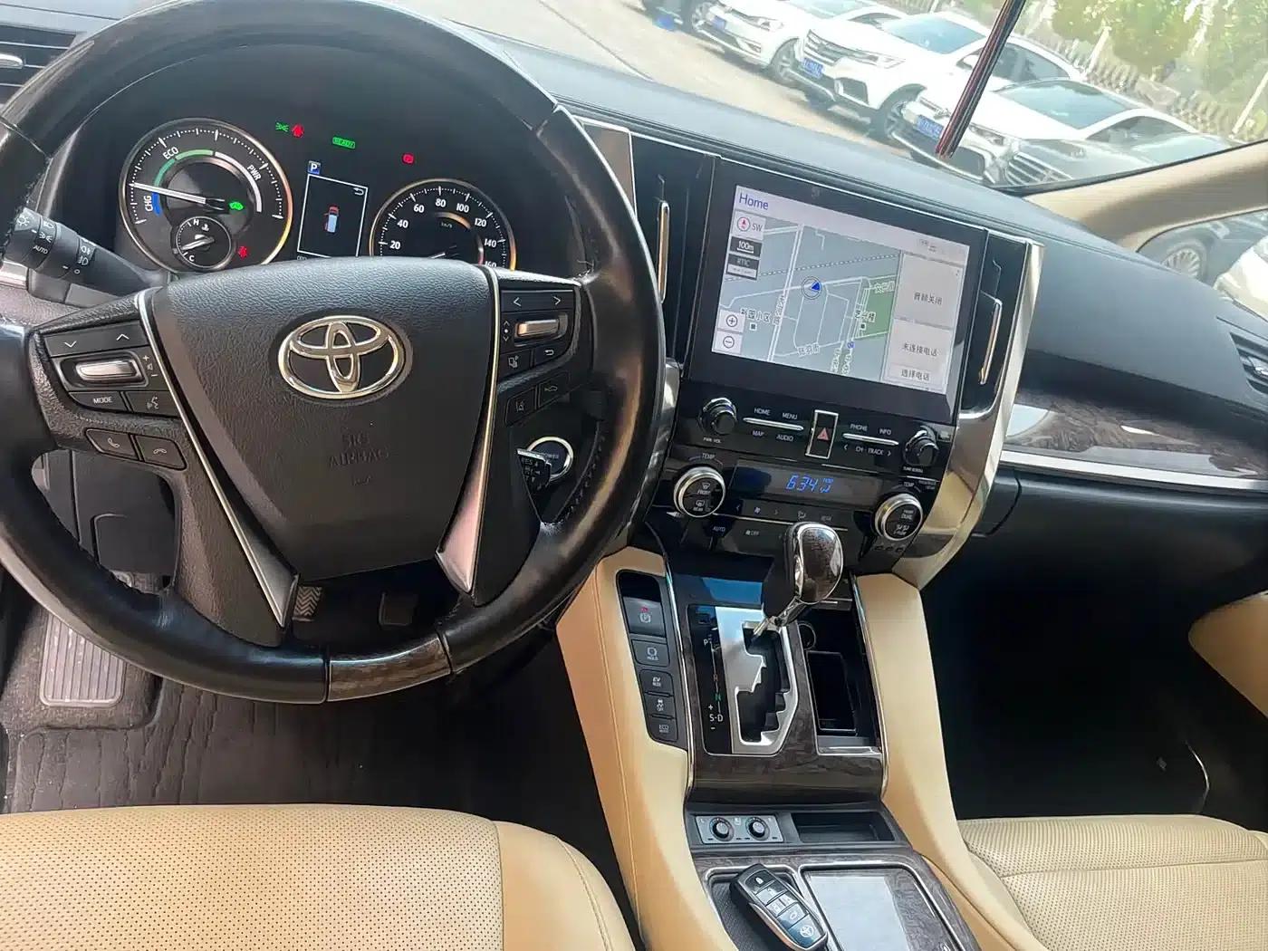 2021 Alphard Hybrid 2.5L Premium Edition — миниатюра 6