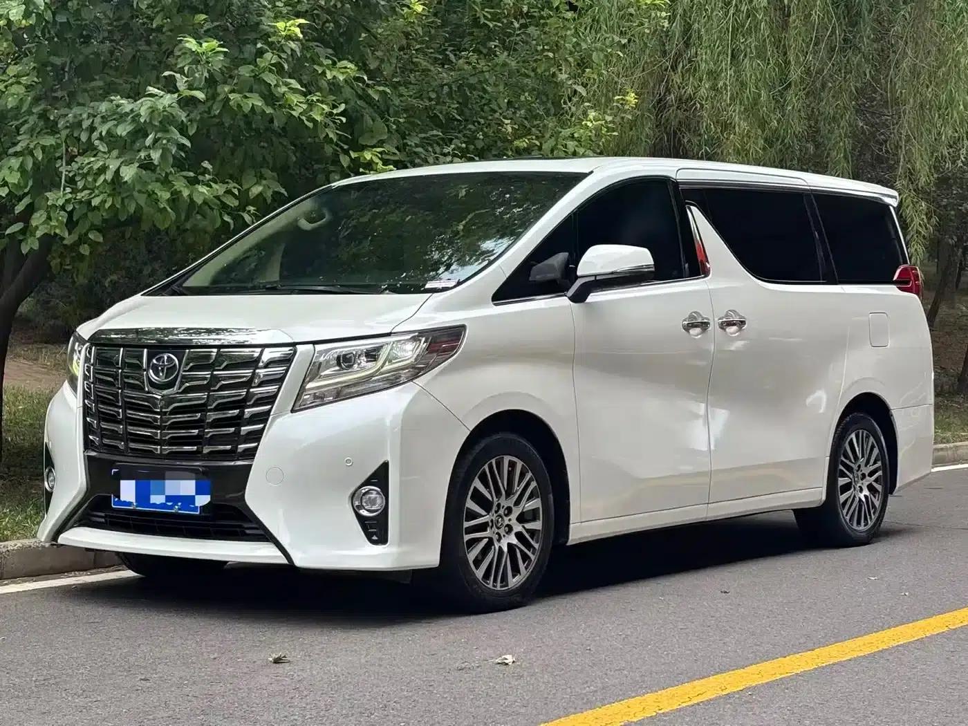 2015 Alphard 3.5L Luxury Edition — миниатюра 1