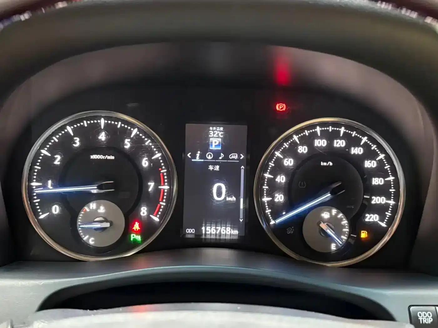 2015 Alphard 3.5L Luxury Edition — миниатюра 13