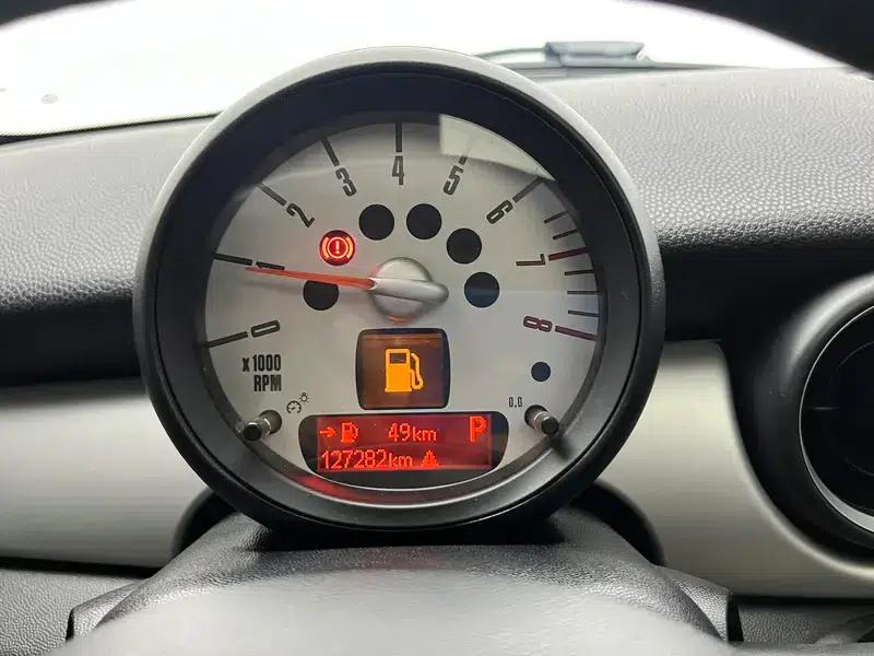 MINI 2013 1.6L ONE Limited Edition - First Model — миниатюра 15