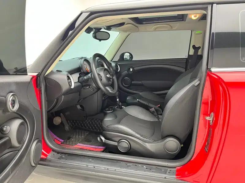 MINI 2013 1.6L ONE Limited Edition - First Model — миниатюра 17