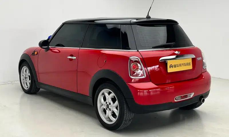 MINI 2013 1.6L ONE Limited Edition - First Model — миниатюра 5