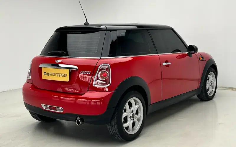 MINI 2013 1.6L ONE Limited Edition - First Model — миниатюра 7