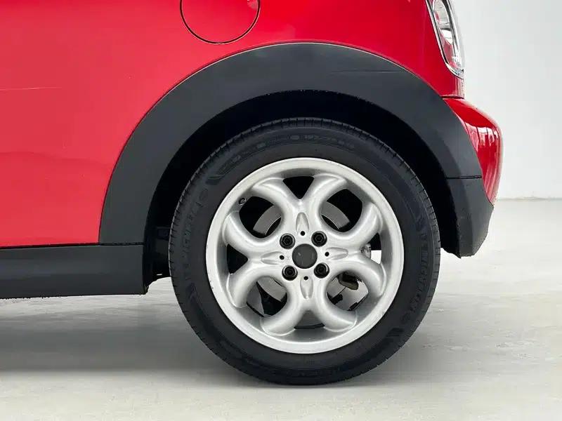MINI 2013 1.6L ONE Limited Edition - First Model — миниатюра 9