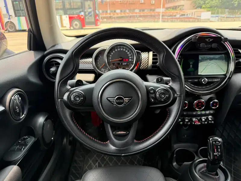 2018 MINI 1.5T COOPER Classic — миниатюра 11