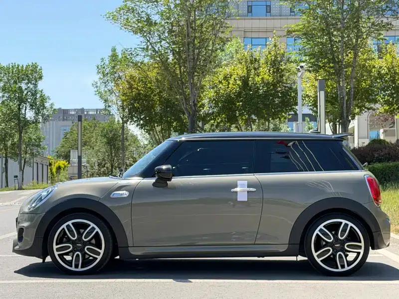 MINI 2020 2.0T COOPER S Racer — миниатюра 4
