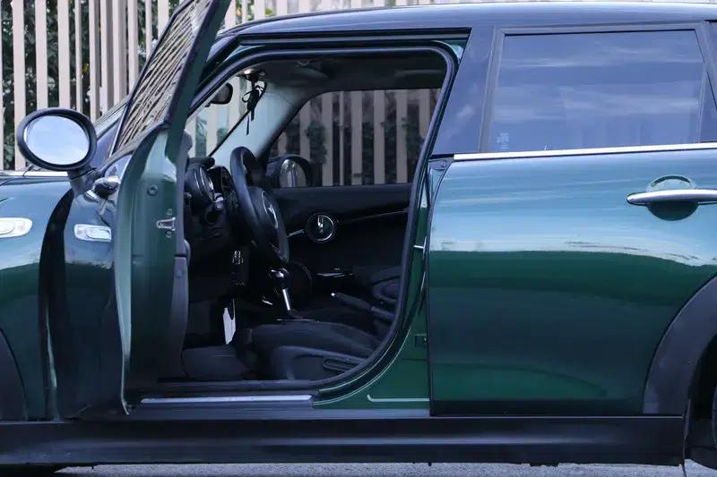 2016 MINI 2.0T COOPER S 5-door version — миниатюра 12