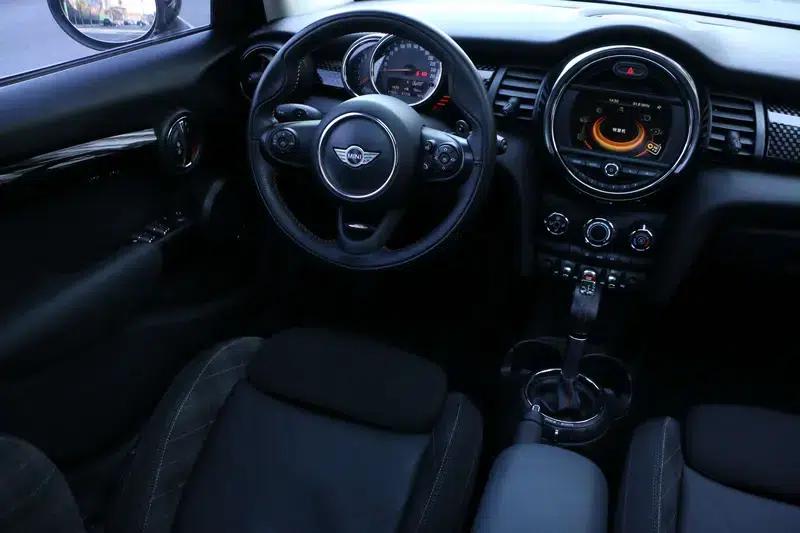 2016 MINI 2.0T COOPER S 5-door version — миниатюра 31
