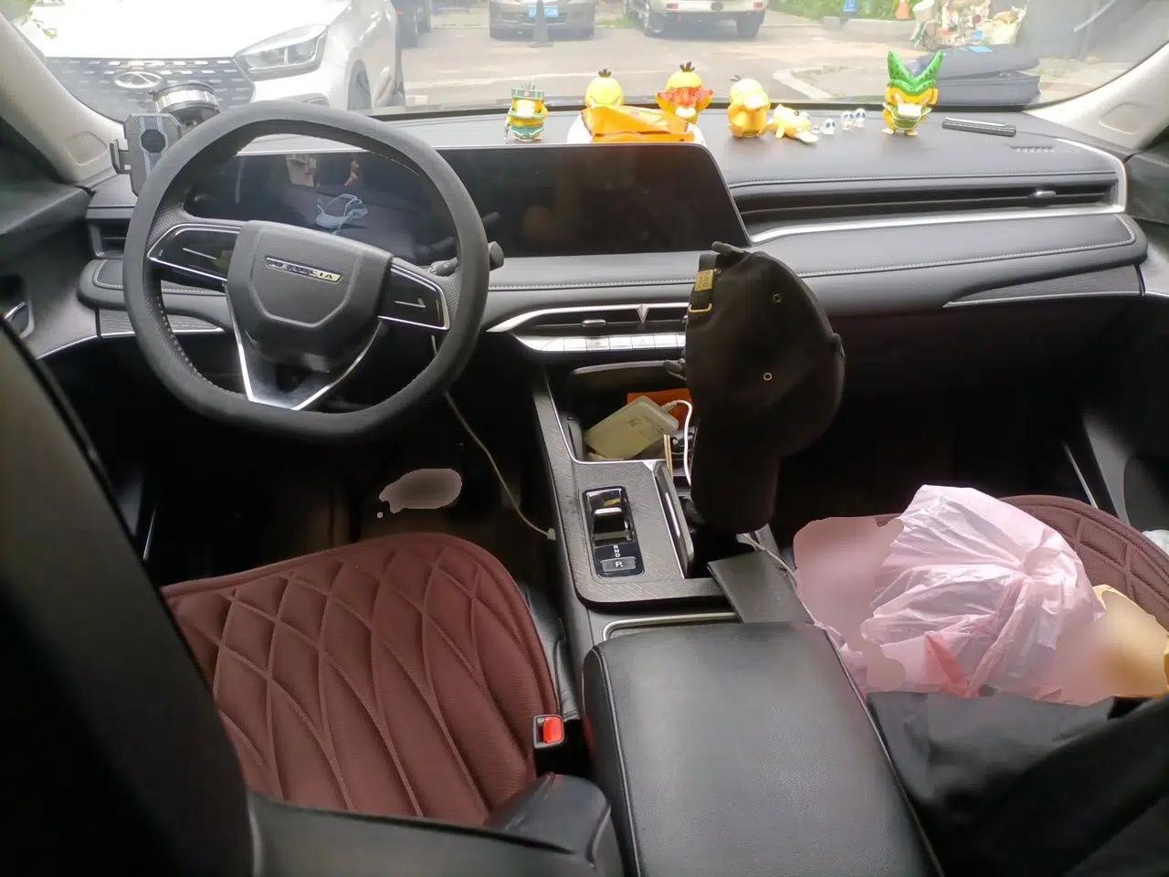 Venucia V DD-i 2023 110 km iE Version — миниатюра 9
