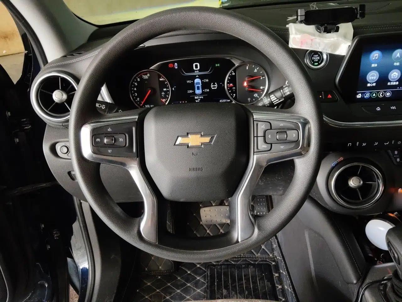 Chevrolet Blazer 2022 Mild Hybrid 650T 7-Seater Model Edition — миниатюра 10