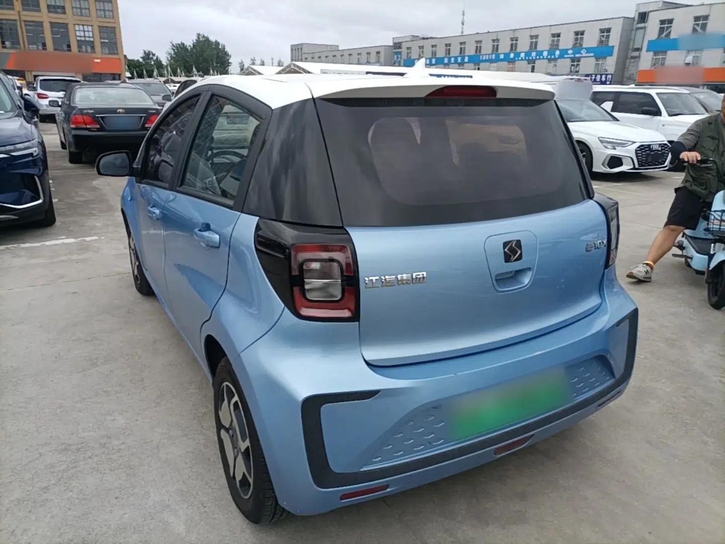 SOL E10X 2021 302 km Range Luxury Version 31.4 kWh — миниатюра 4