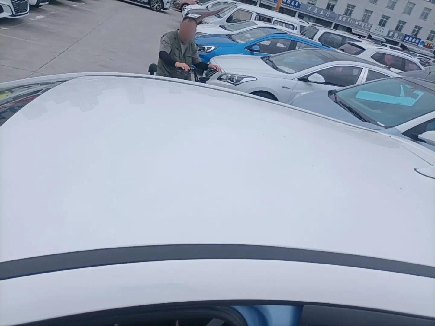 SOL E10X 2021 302 km Range Luxury Version 31.4 kWh — миниатюра 7