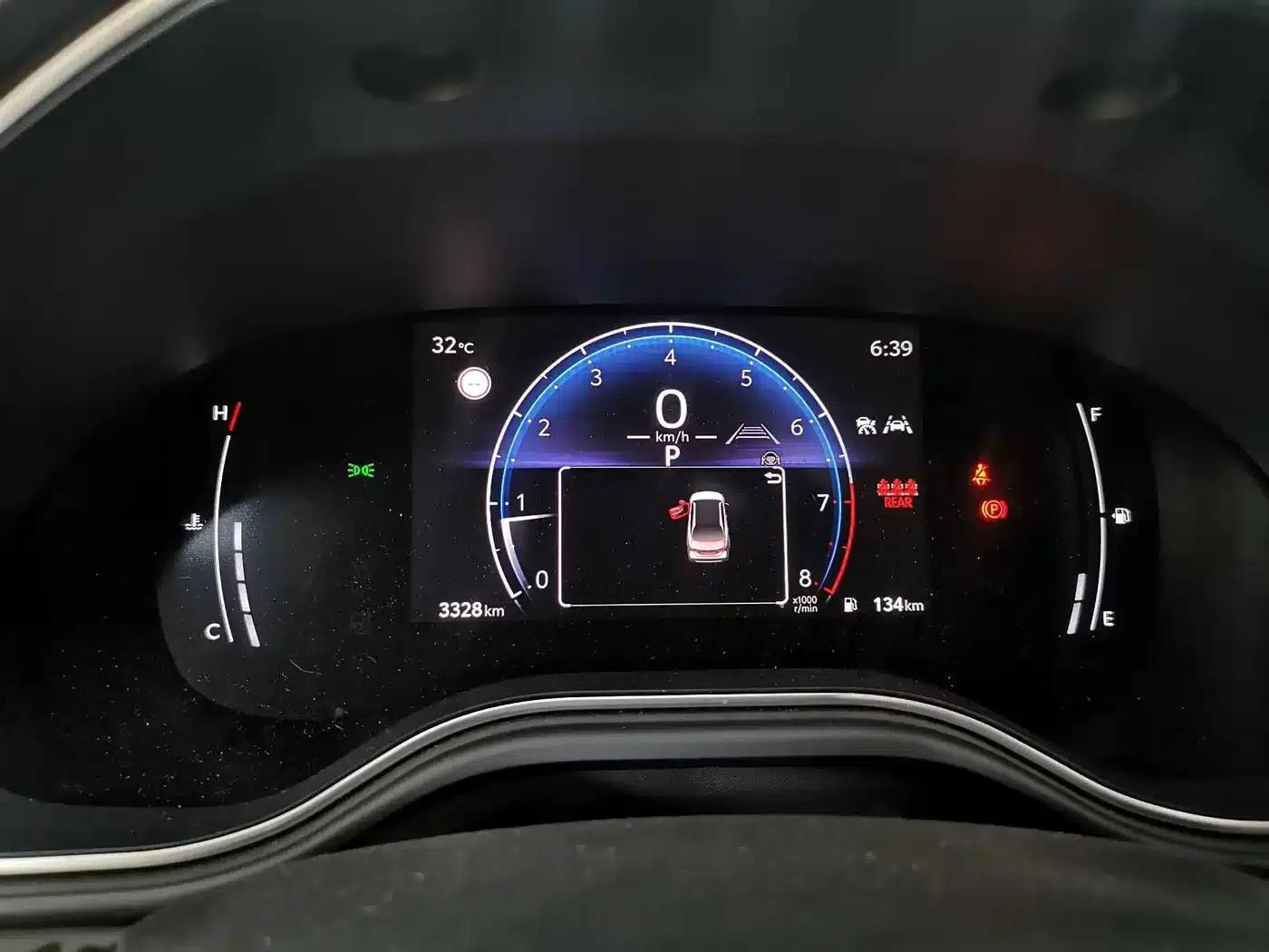 2024 Toyota Avalon 2.0L Entry-level Edition — миниатюра 9