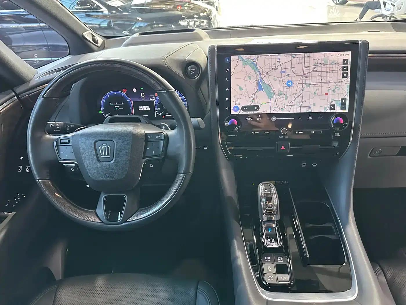 2023 Alphard Crown Hybrid 2.5L HV Supreme Edition — миниатюра 17