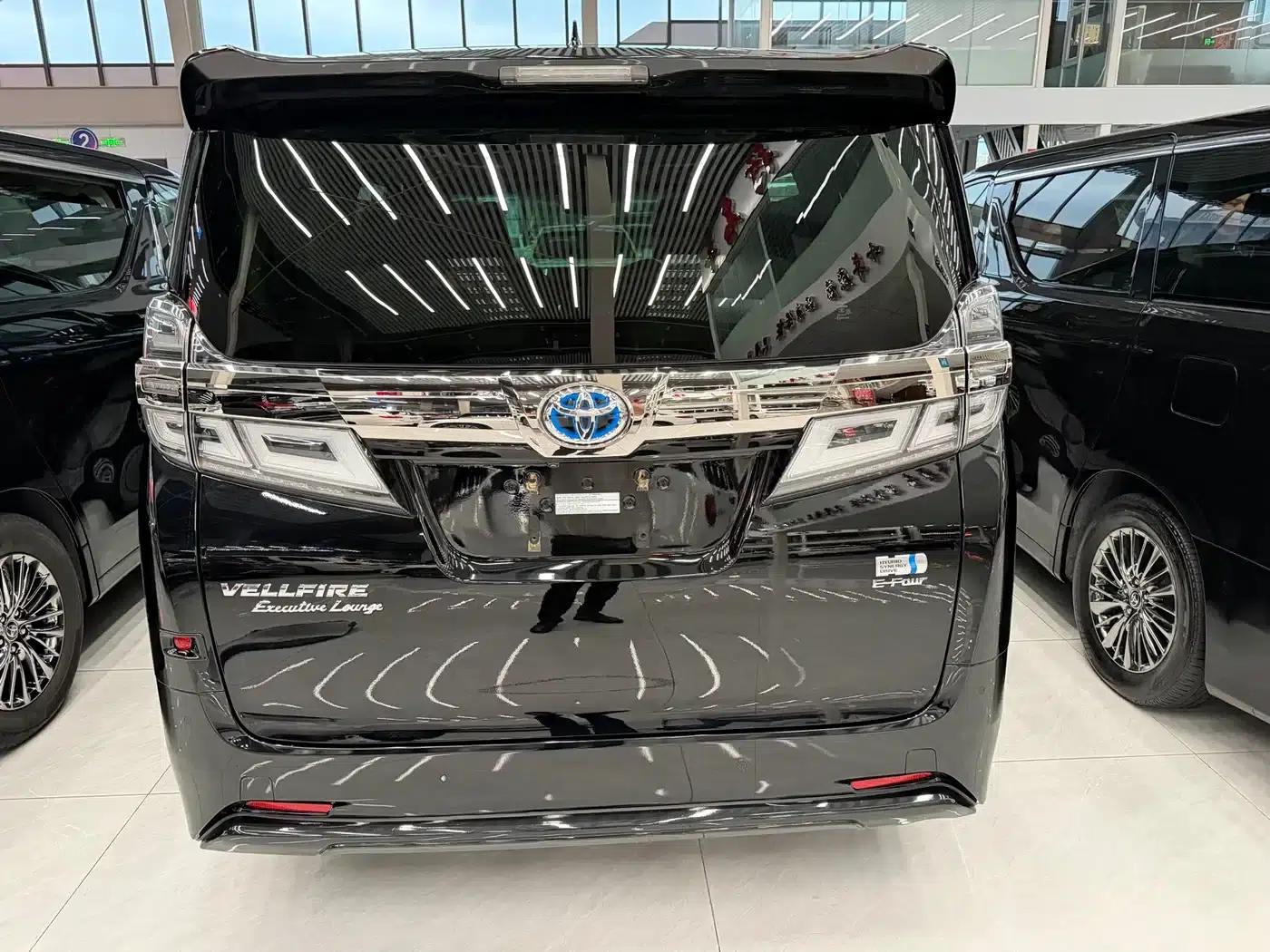 2020 Alphard Hybrid 2.5L HV Premium Edition — миниатюра 8