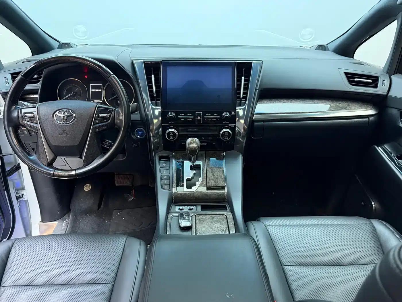 2020 Alphard Hybrid 2.5L HV Premium Edition — миниатюра 9