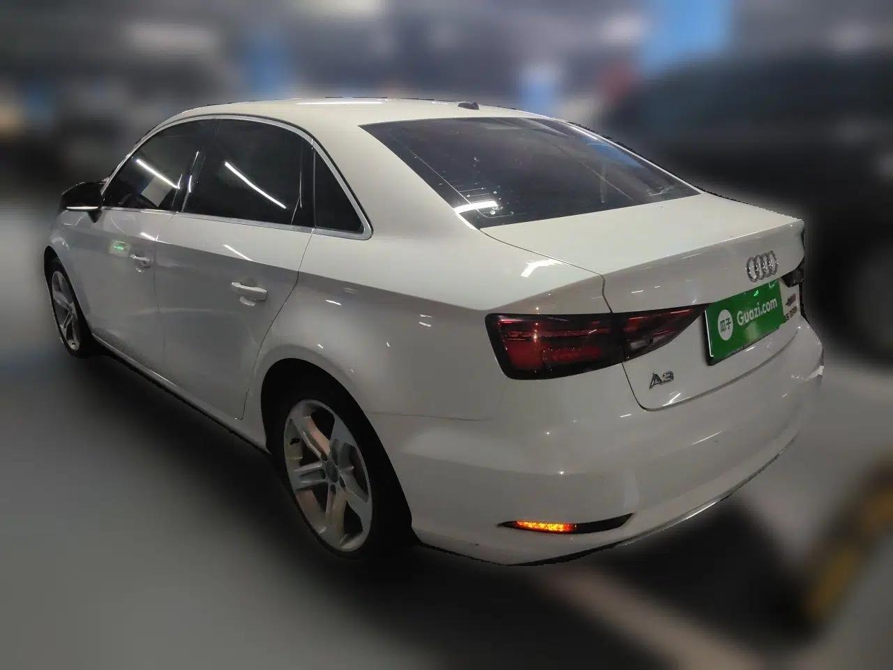 Audi A3 2019 Limousine 35 TFSI Ambition China VI — миниатюра 4