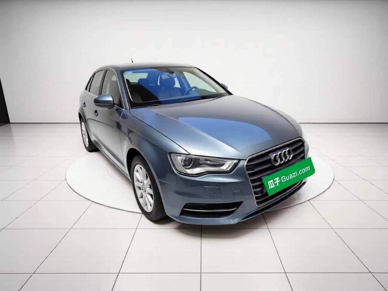 Audi A3 2014 Sportback 35 TFSI Automatic Style Edition — миниатюра 2