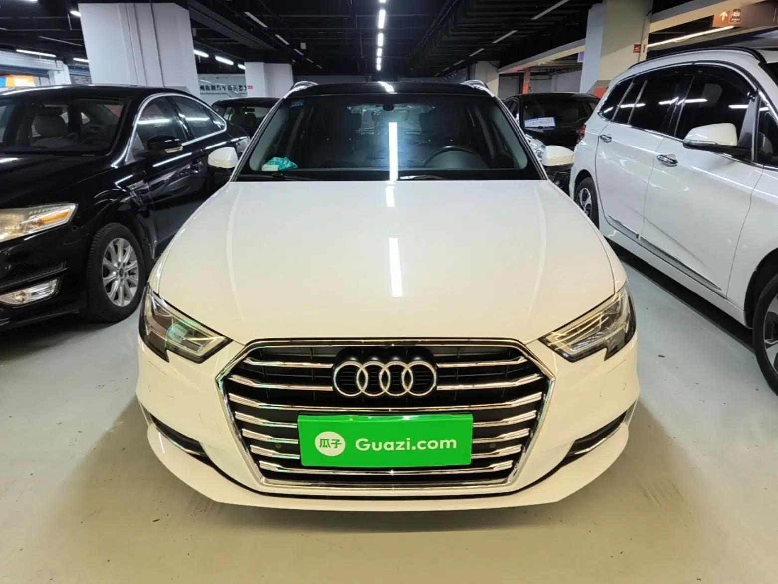 Audi A3 2017 Sportback 35 TFSI Style Edition — миниатюра 2