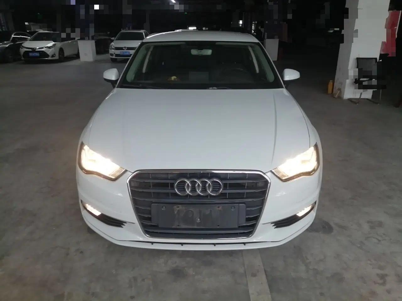 Audi A3 2016 Limousine 35 TFSI Ambition Edition — миниатюра 2