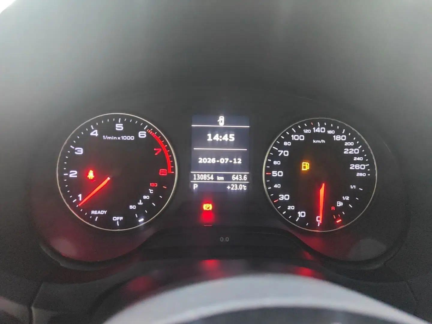 Audi A3 2015 Limousine 35 TFSI Millionth Anniversary Comfort Model — миниатюра 14
