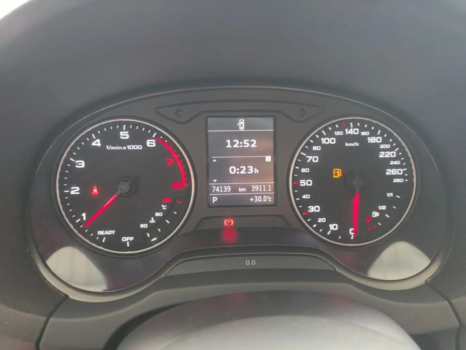 Audi A3 2016 Sportback 35 TFSI Ambition — миниатюра 14