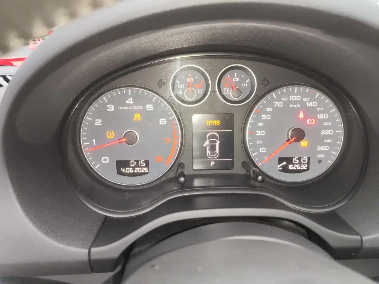 Audi A3 2013 Sportback 30 TFSI Comfort Model — миниатюра 11