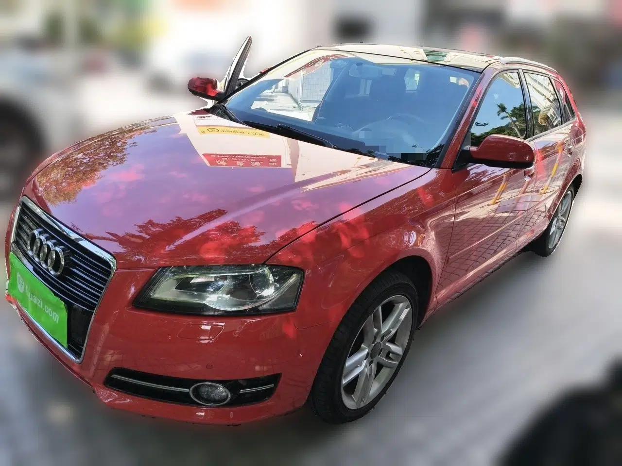 Audi A3 2010 Sportback 1.8T Luxury Model — миниатюра 1