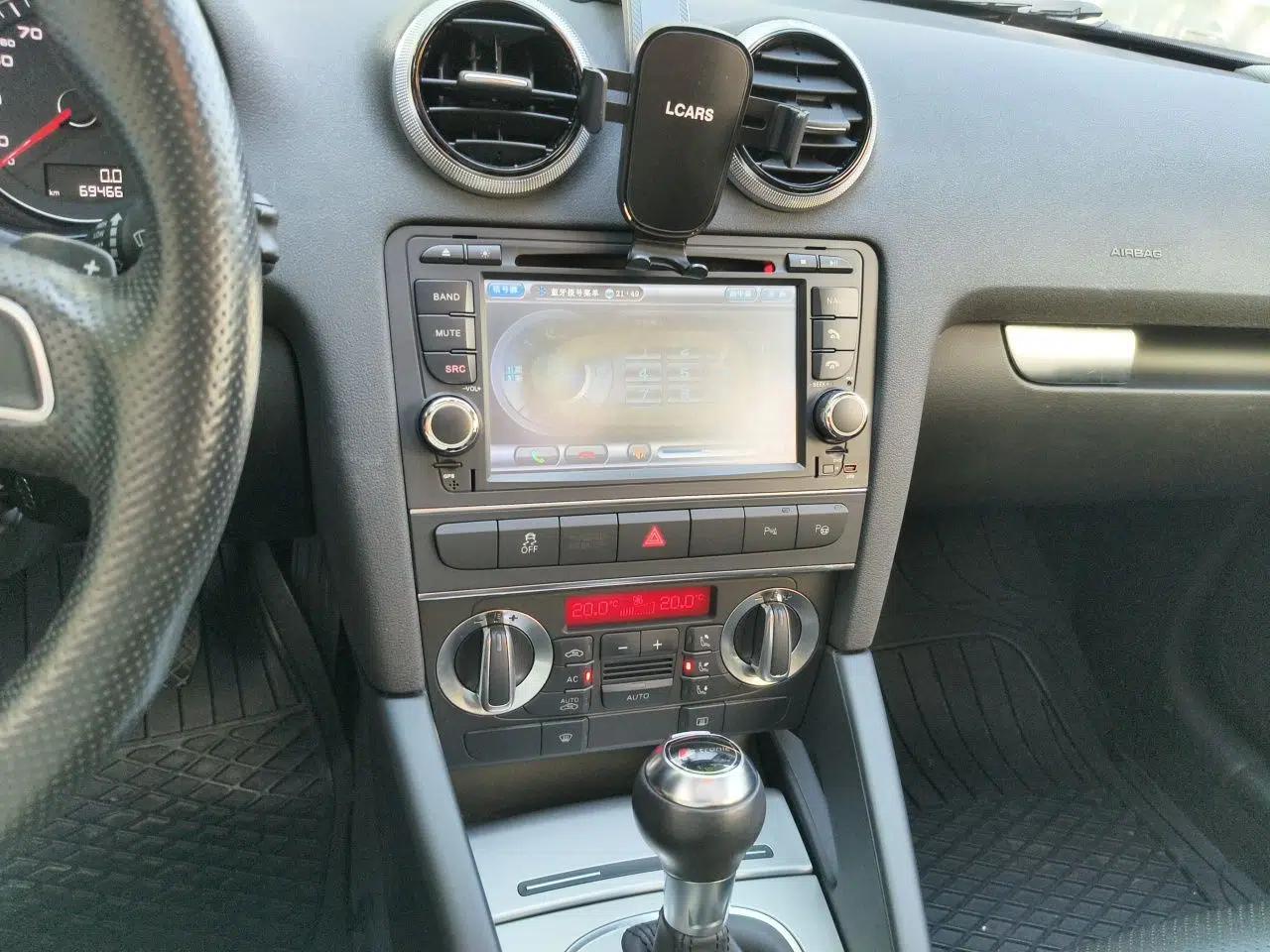 Audi A3 2010 Sportback 1.8T Luxury Model — миниатюра 13