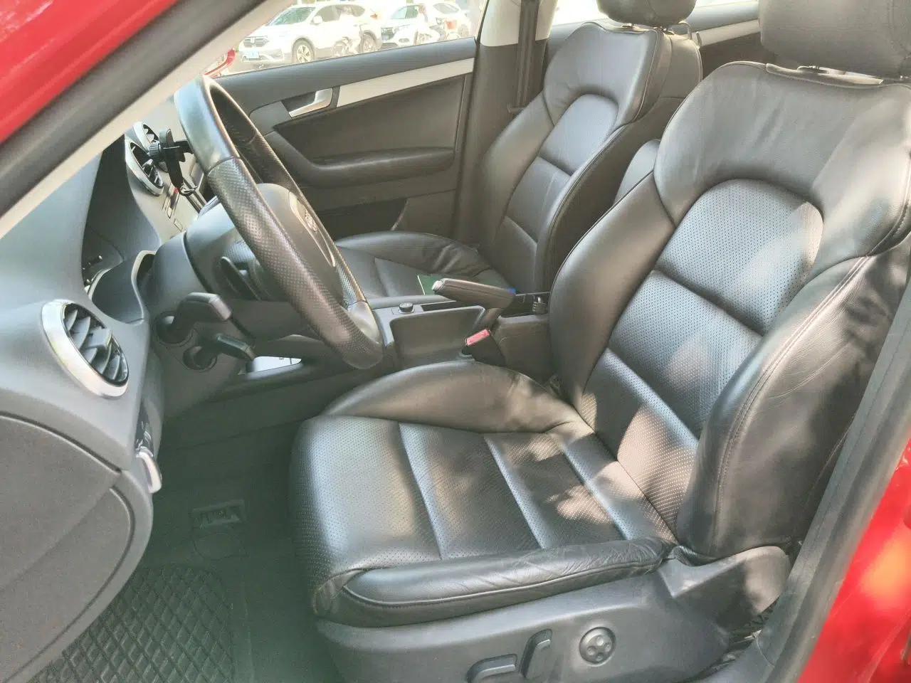 Audi A3 2010 Sportback 1.8T Luxury Model — миниатюра 15
