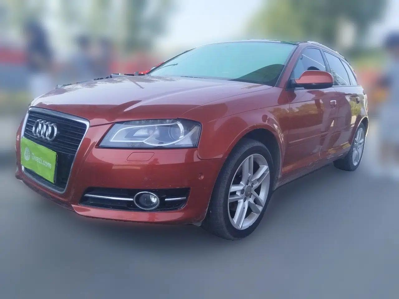 Audi A3 2012 Sportback 1.4T Luxury Model — миниатюра 1