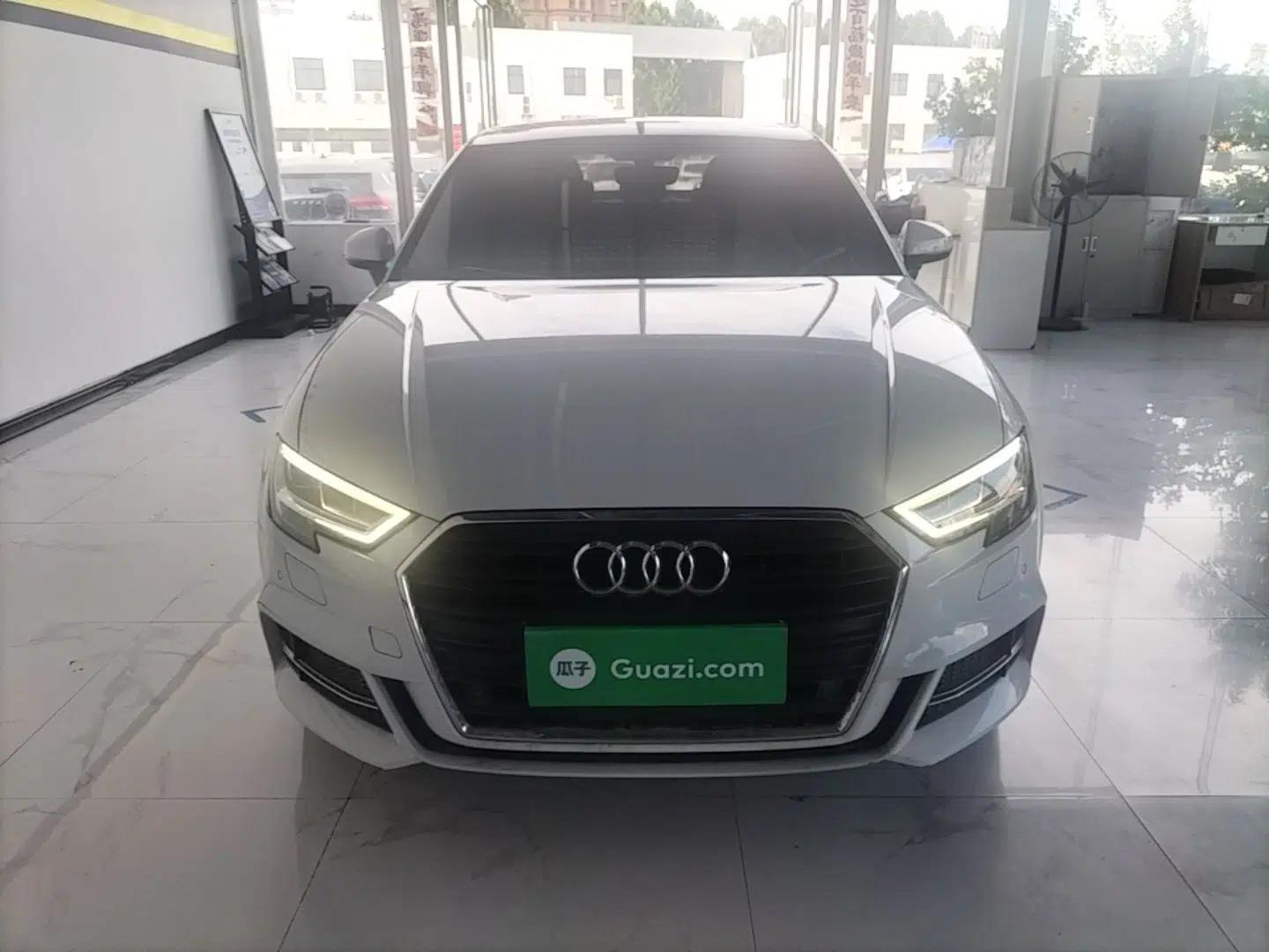 Audi A3 2019 Limousine 35 TFSI Sport Edition China V Emission Standard — миниатюра 2