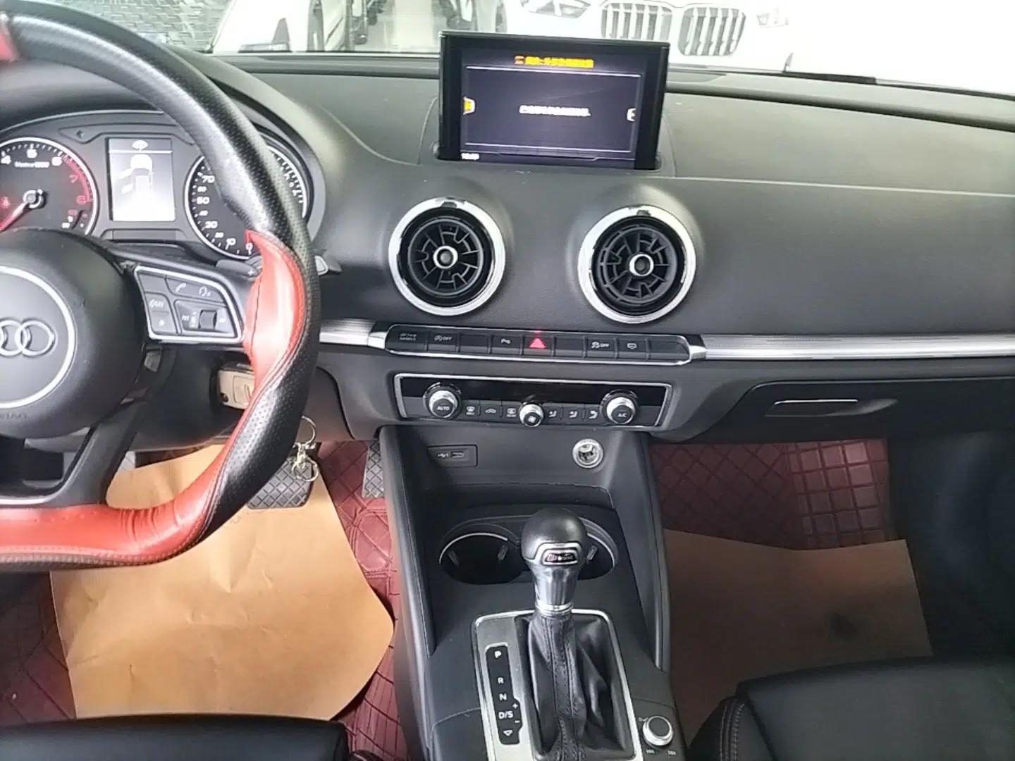 Audi A3 2019 Limousine 35 TFSI Sport Edition China V Emission Standard — миниатюра 15