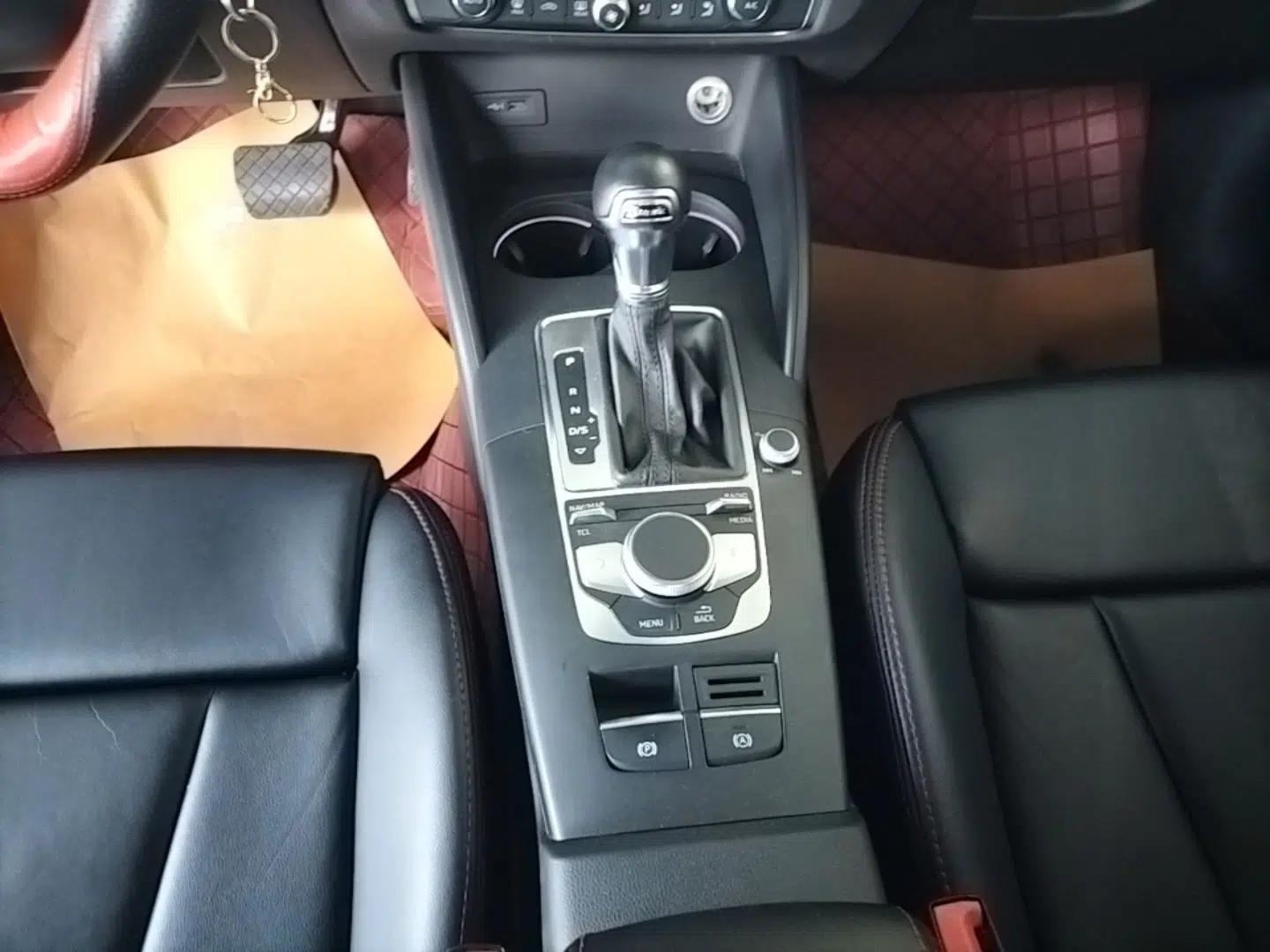 Audi A3 2019 Limousine 35 TFSI Sport Edition China V Emission Standard — миниатюра 16