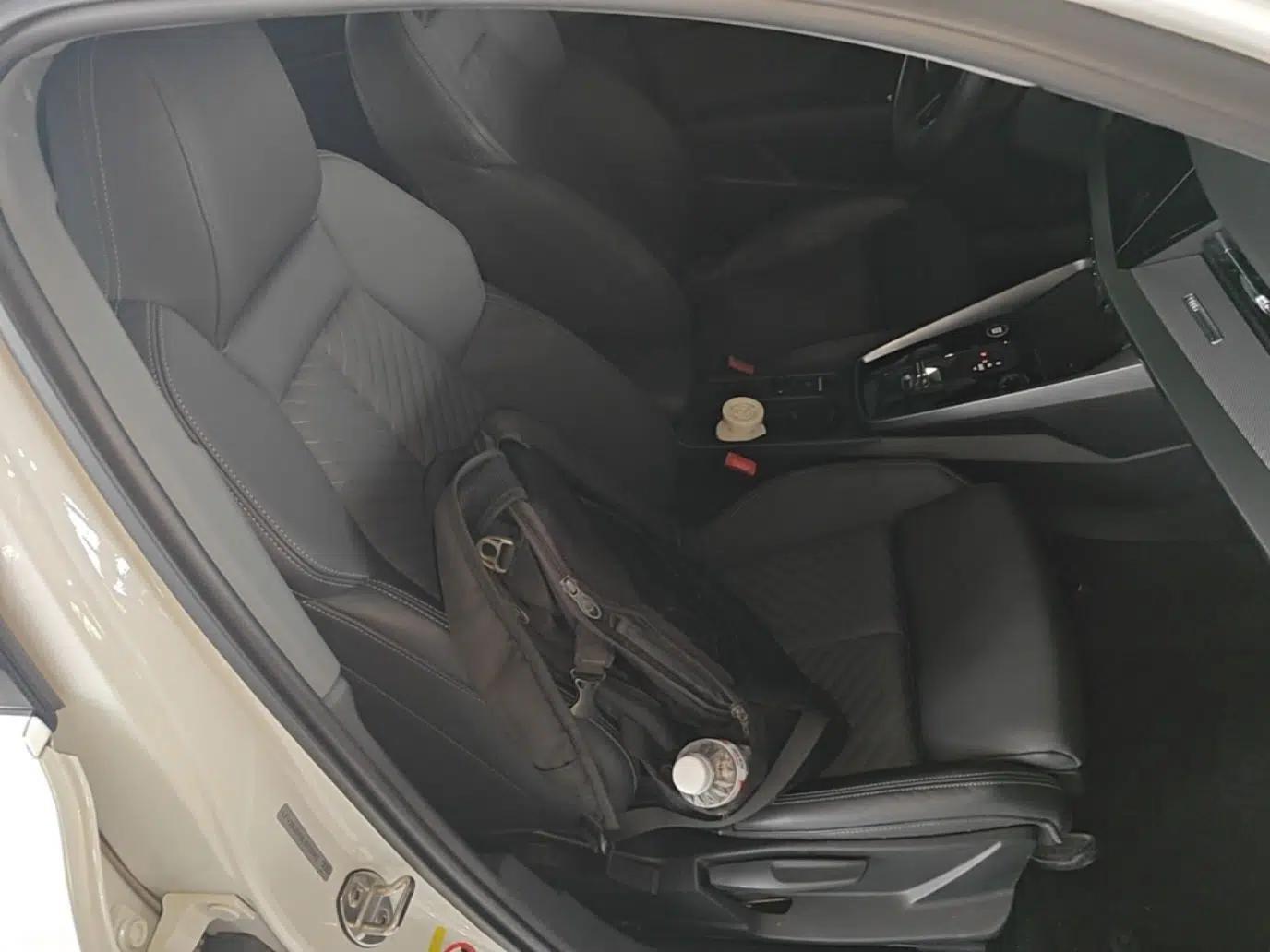 Audi A3 2021 Sportback 35 TFSI Stylish and Elegant Model — миниатюра 24